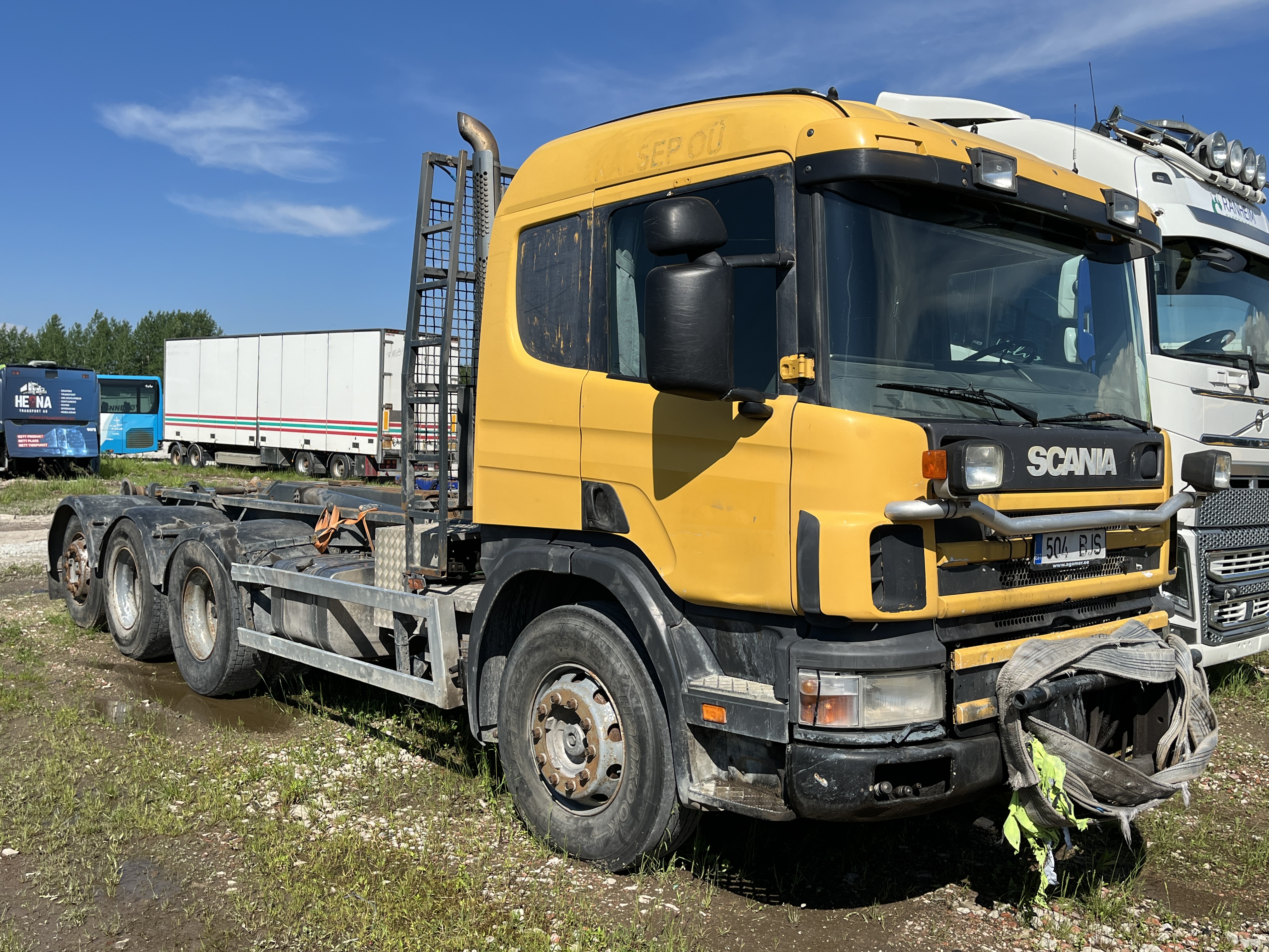 SCANIA P124 GB 8X4*4 NA 400 - Bronline